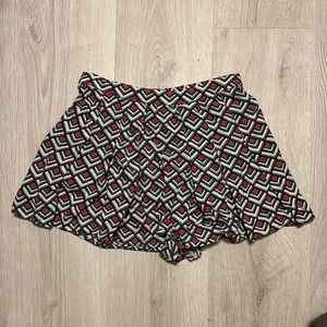 Patterned flowy shorts